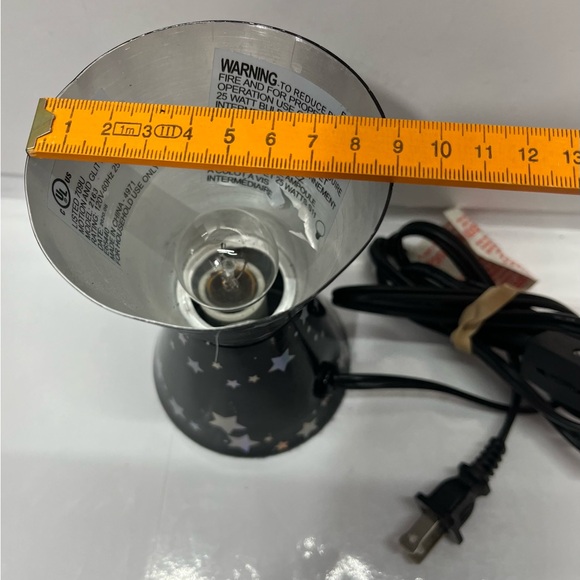 Star-Pattern LED Night Lamp - Black - Picture 6 of 9